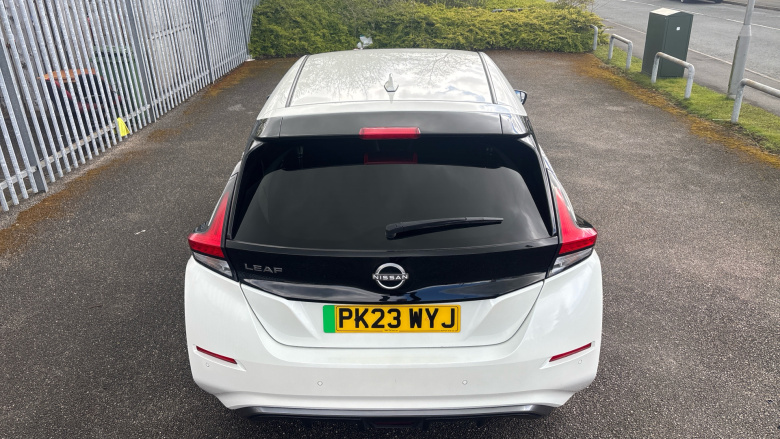 Nissan LEAF 110kW N-Connecta 39kWh 5dr Auto Electric Hatchback